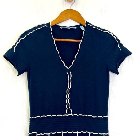 Draper James - Navy Fit & Flare With Scalloped Detail Pleated MIDI Dress Size XS - Picture 11 of 12